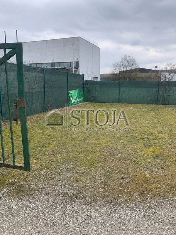 Lokacija: Ljubljana mesto, Bežigrad, Črnuče