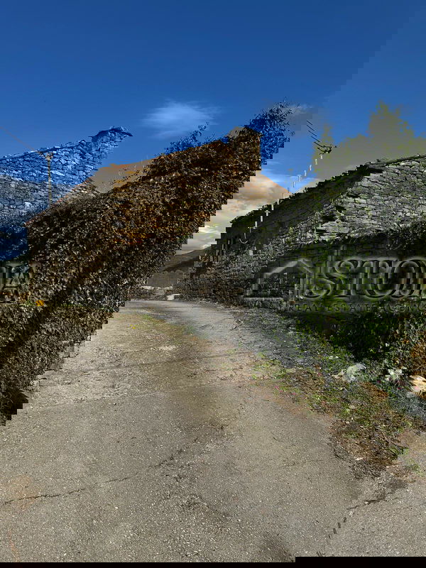 Lokacija: , Motovun