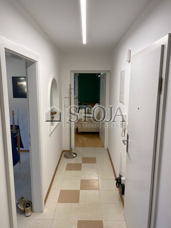 Lokacija: Gorenjska, Kranj