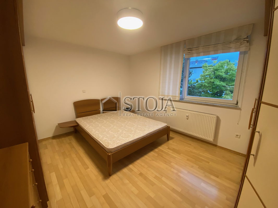 Lokacija: Gorenjska, Kranj