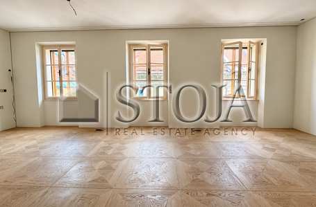 Location: Ljubljana mesto, Center, Center