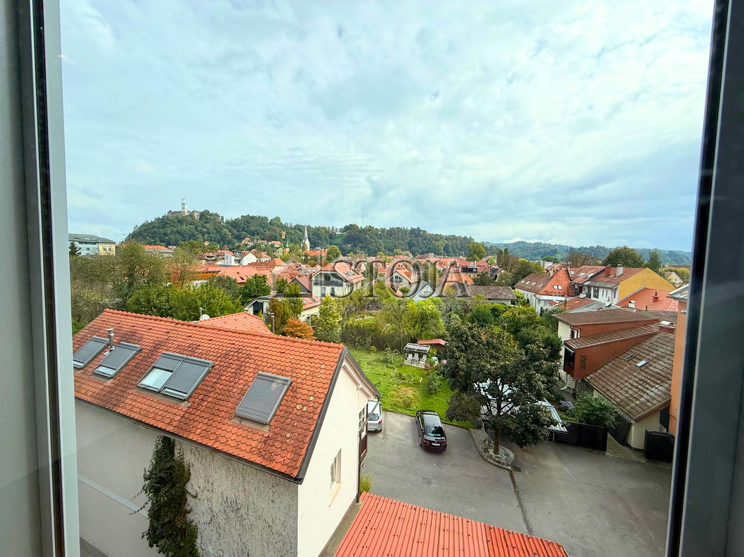 Lokacija: Ljubljana mesto, Center, Center