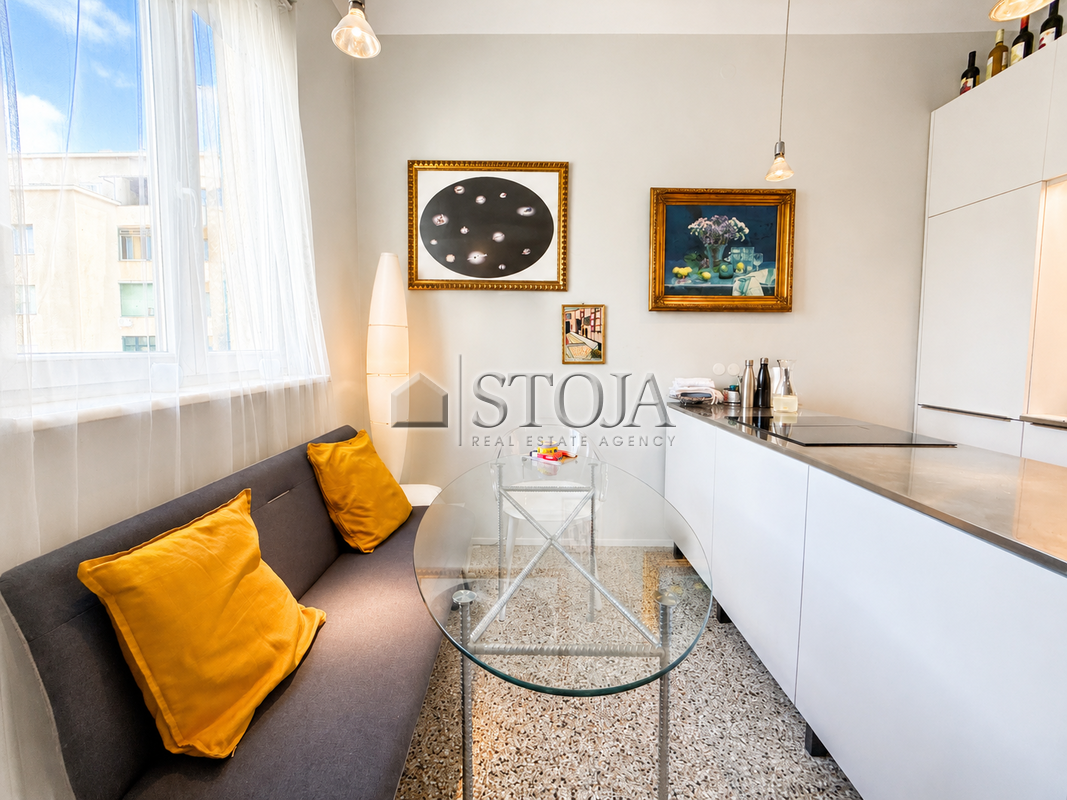 Lokacija: Ljubljana mesto, Ljubljana