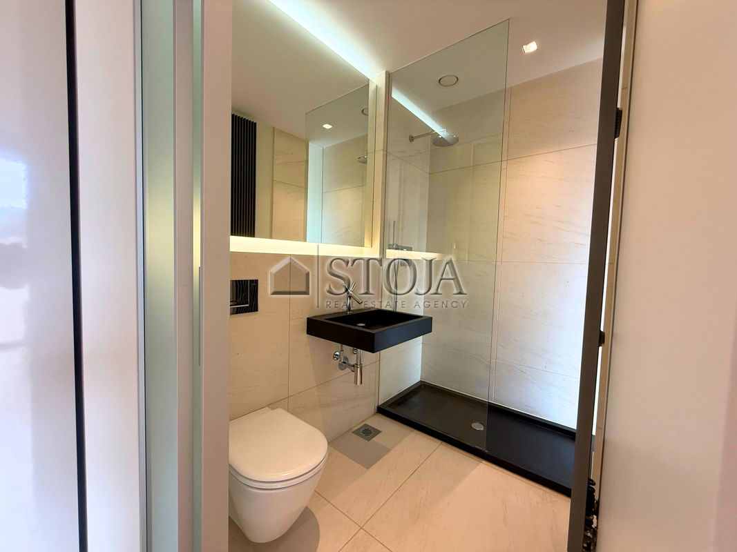 Lokacija: Ljubljana mesto, Center, Center