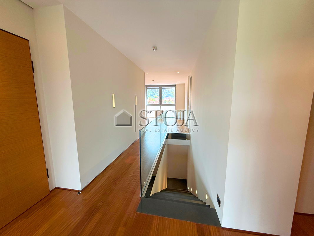 Lokacija: Ljubljana mesto, Center, Center