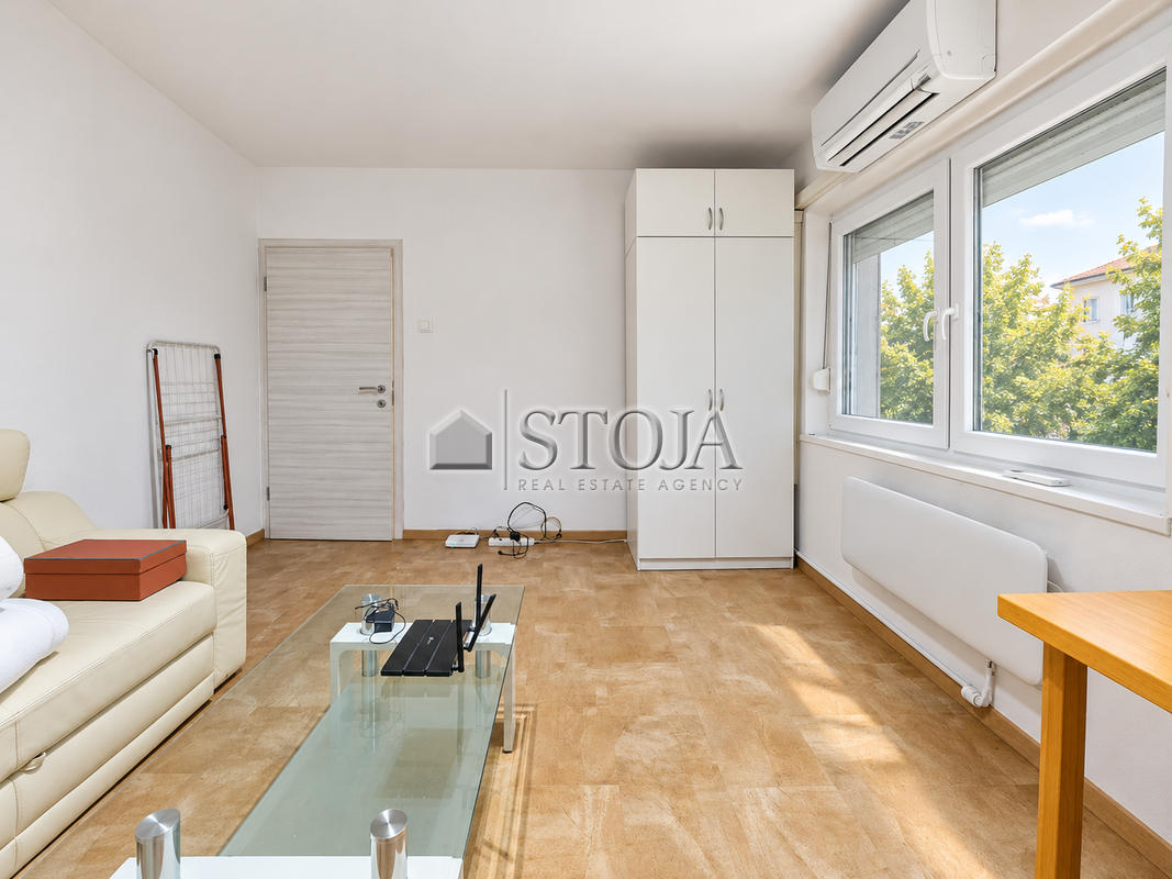 Lokacija: Ljubljana mesto, Moste-Polje, Kodeljevo
