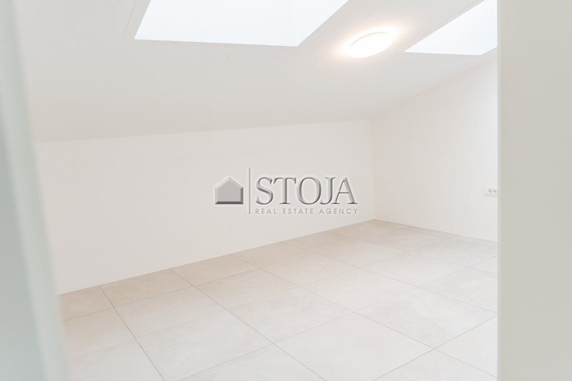 Lokacija: Goriška, Nova Gorica, Ajševica