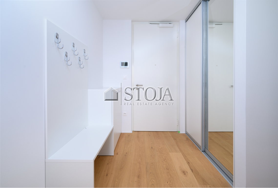 Location: Ljubljana mesto, Šiška, Šiška