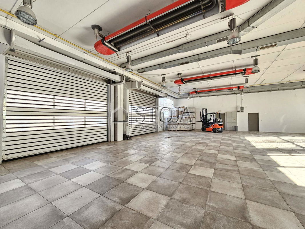 Lokacija: Ljubljana okolica, Trzin, Trzin