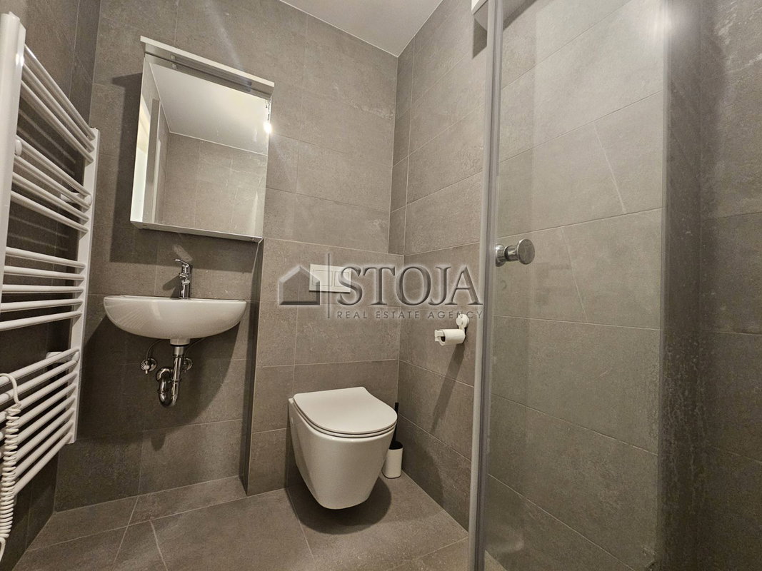 Lokacija: Gorenjska, Radovljica, Radovljica