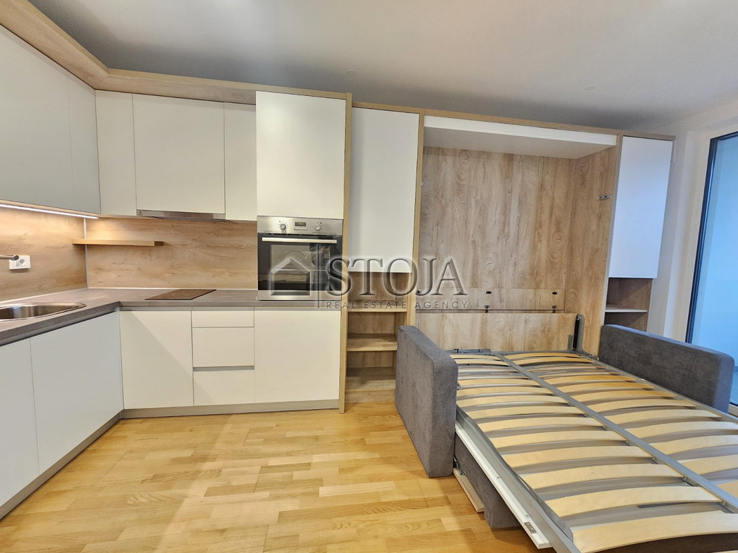 Lokacija: Gorenjska, Radovljica, Radovljica