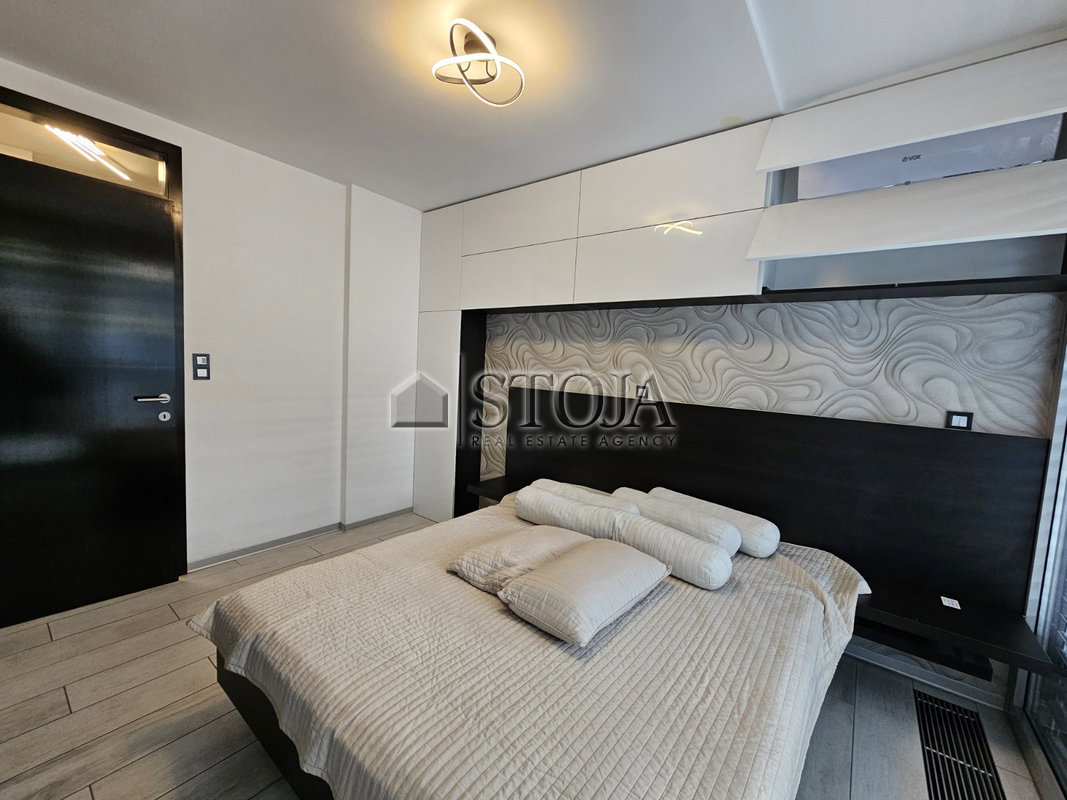 Location: Ljubljana City, Šiška, Šiška