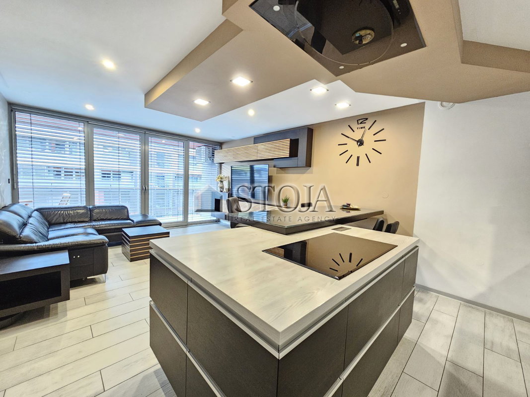 Location: Ljubljana City, Šiška, Šiška