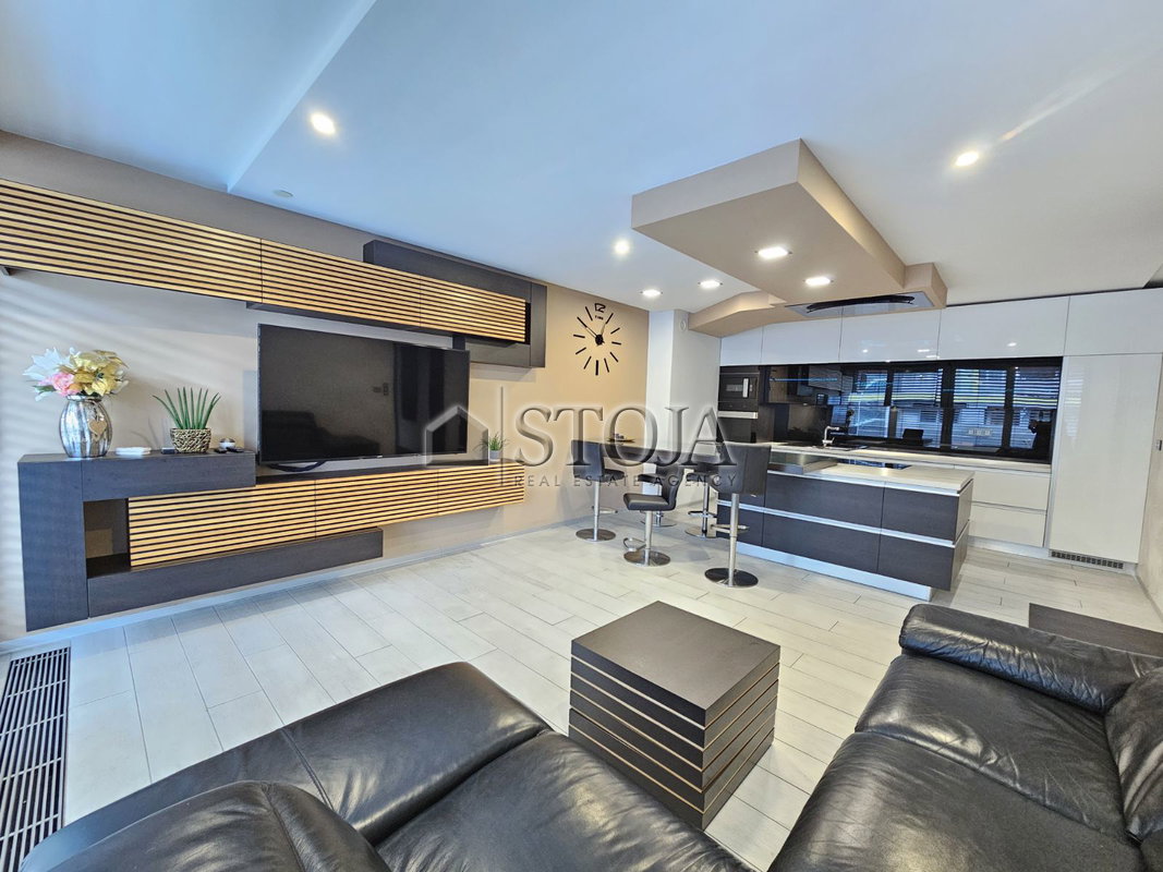 Location: Ljubljana City, Šiška, Šiška