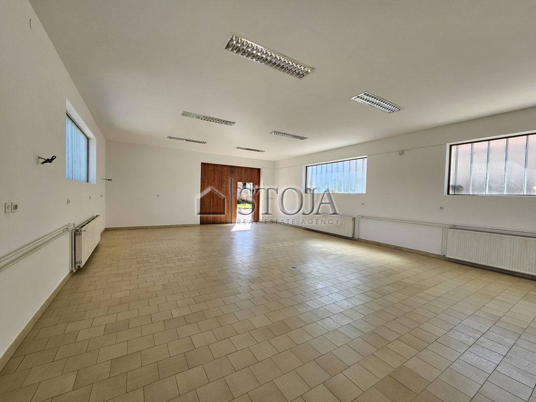 Location: Ljubljana City, Šiška, Podutik