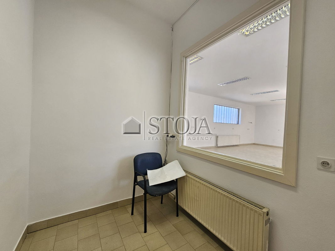 Location: Ljubljana City, Šiška, Podutik