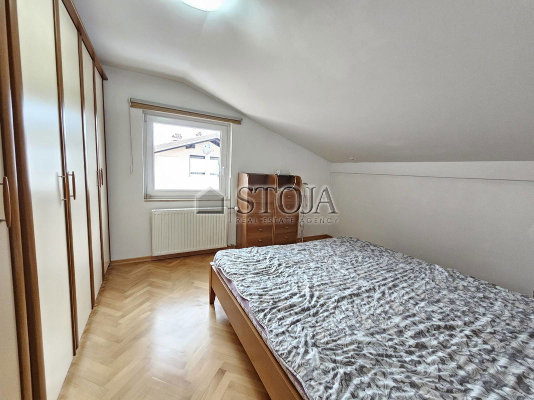 Location: Ljubljana City, Šiška, Podutik