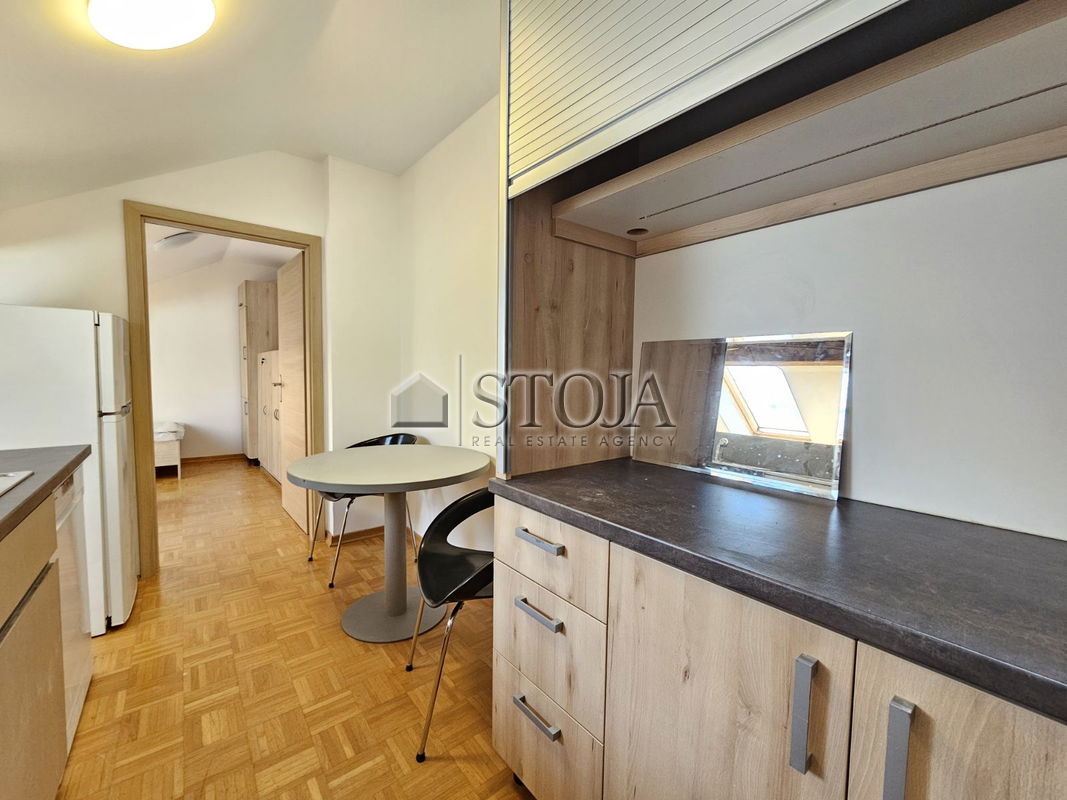 Lokacija: Ljubljana mesto, Vič-Rudnik, Vič