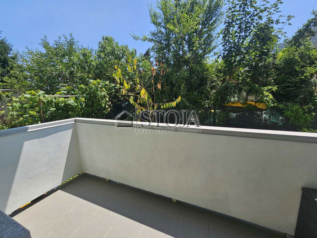 Location: Ljubljana City, Šiška, Dravlje