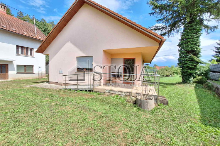 Location: Lubiana periferia, Vrhnika, Drenov grič