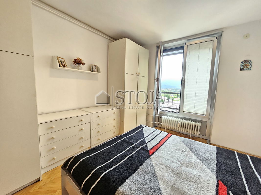 Location: Gorenjska, Kranj