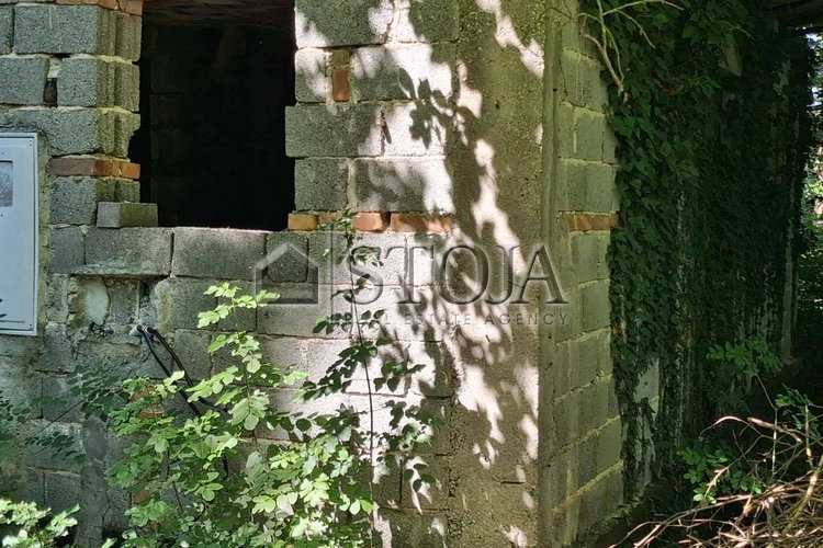 Location: Lubiana, Moste-Polje, Veliko Trebeljevo
