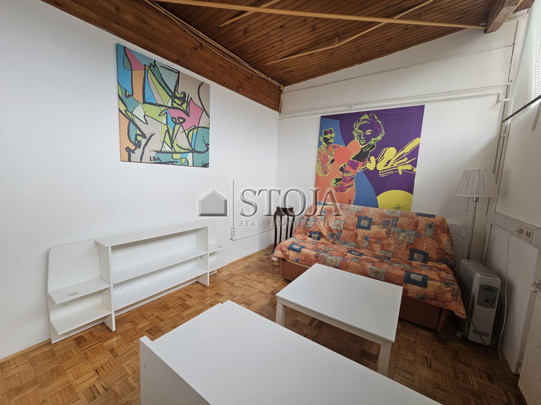 Location: Ljubljana City, Šiška, Šentvid