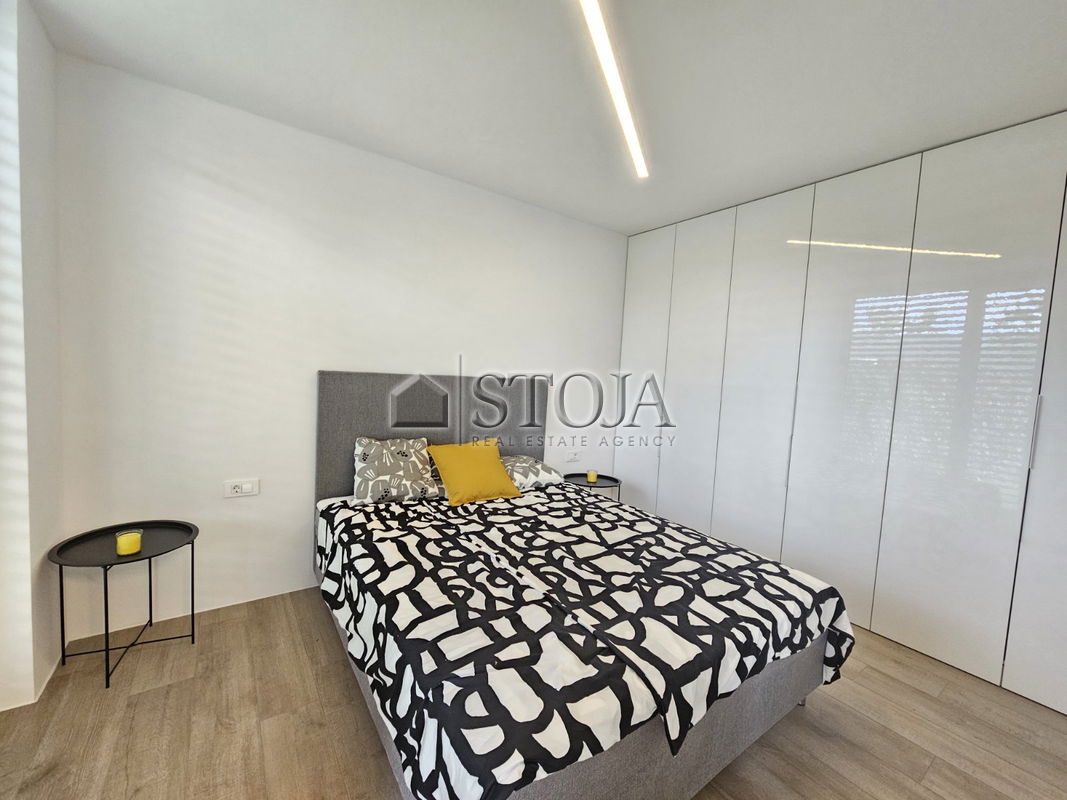 Lokacija: Ljubljana mesto, Šiška, Tacen