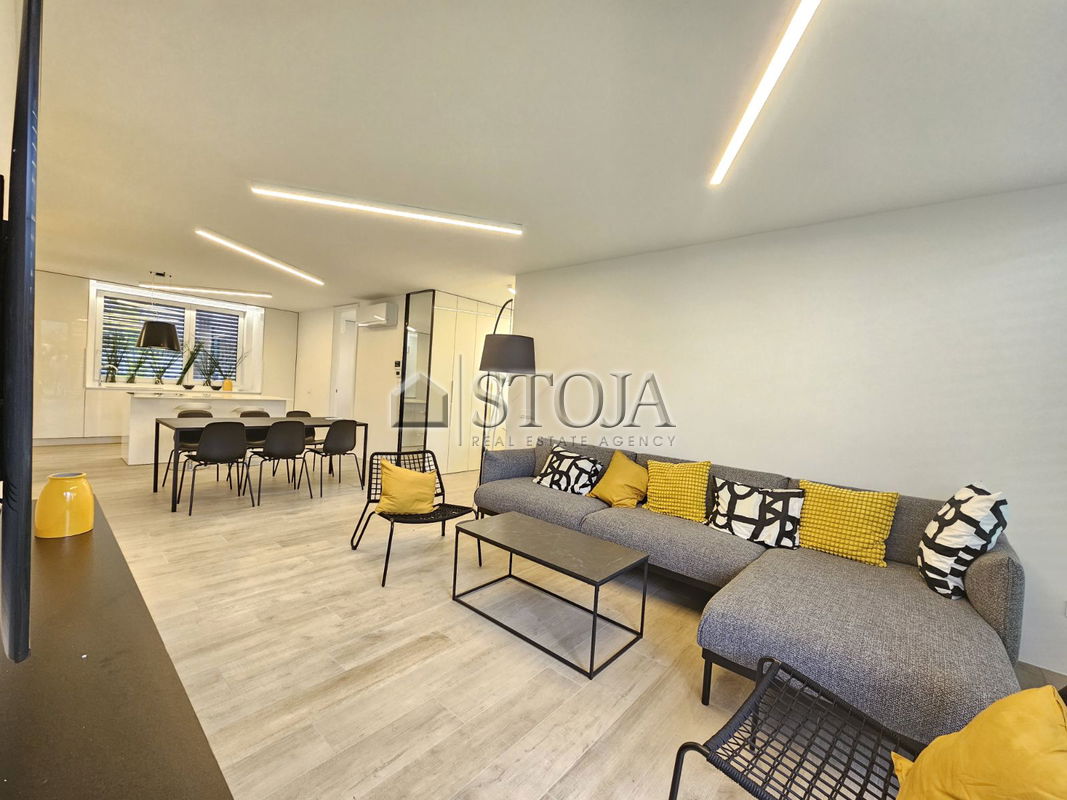 Lokacija: Ljubljana mesto, Šiška, Tacen