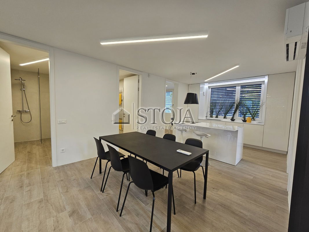 Lokacija: Ljubljana mesto, Šiška, Tacen