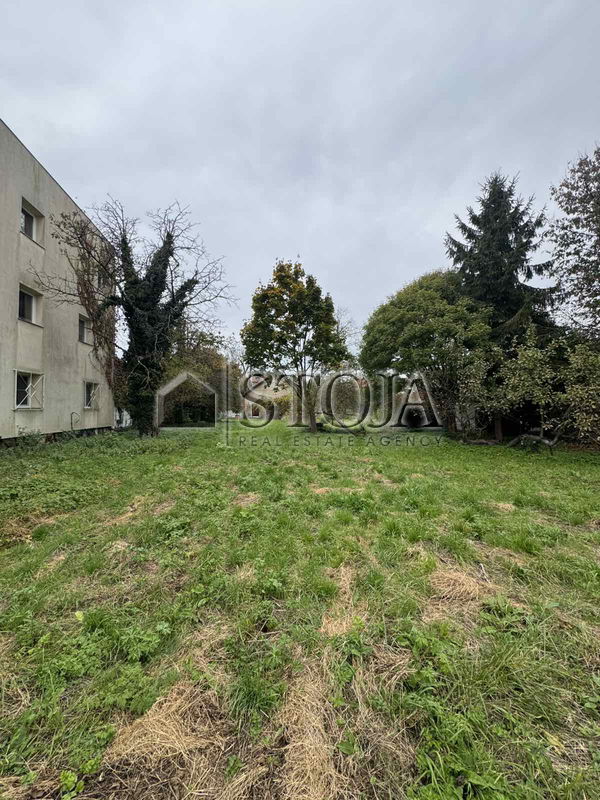 Lokacija: Ljubljana mesto, Center, Vodmat