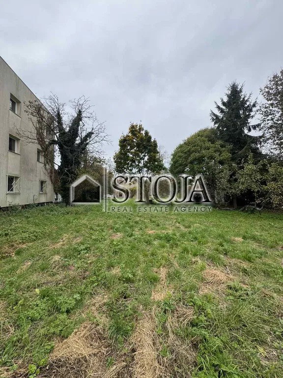 Lokacija: Ljubljana mesto, Center, Vodmat
