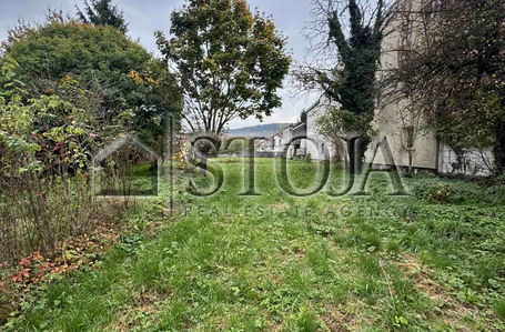 Location: Ljubljana mesto, Center, Vodmat