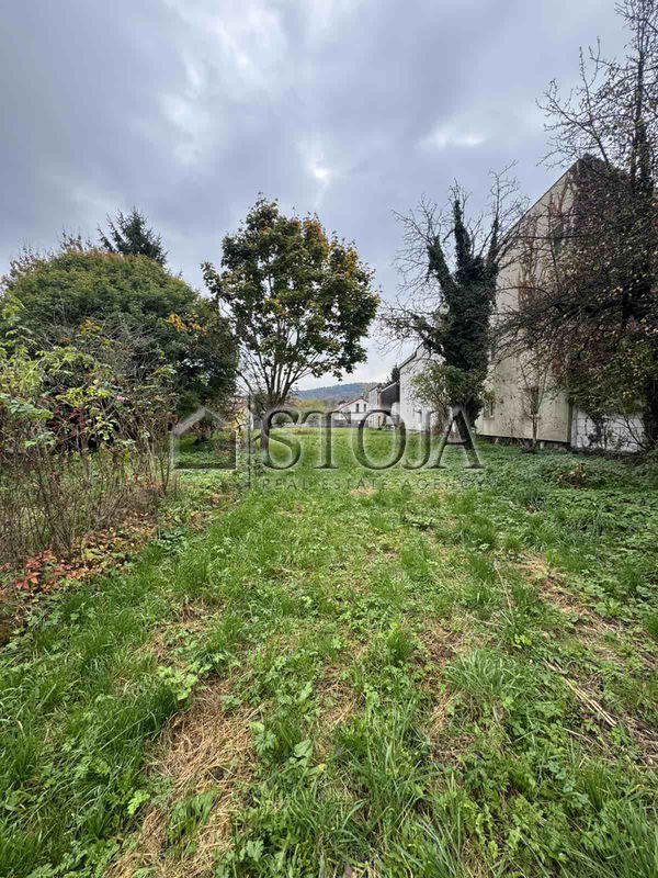 Lokacija: Ljubljana mesto, Center, Vodmat