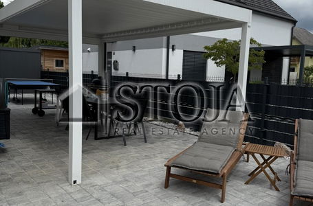 Lokacija: Gorenjska, Kranj, Žabnica