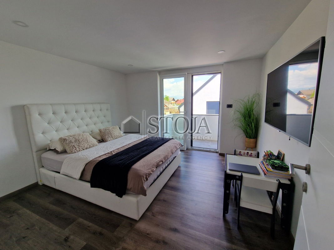 Lokacija: Gorenjska, Kranj, Žabnica