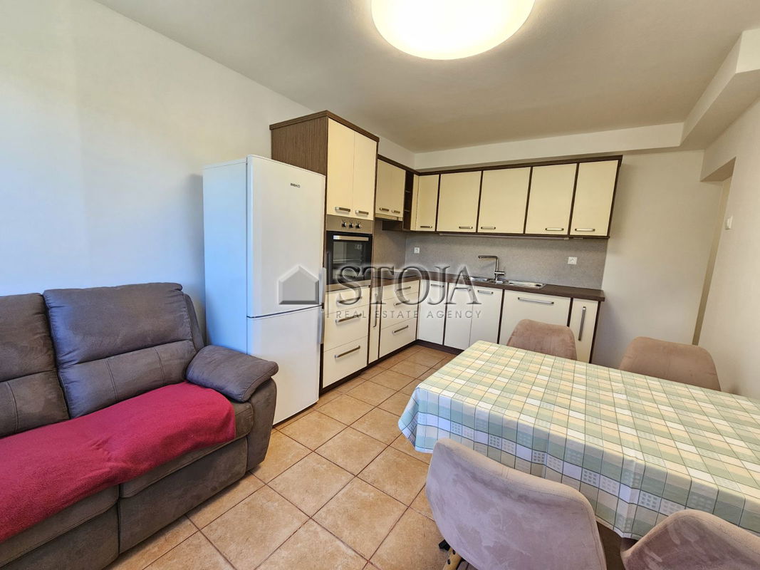 Lokacija: Ljubljana mesto, Šiška, Zg. Šiška