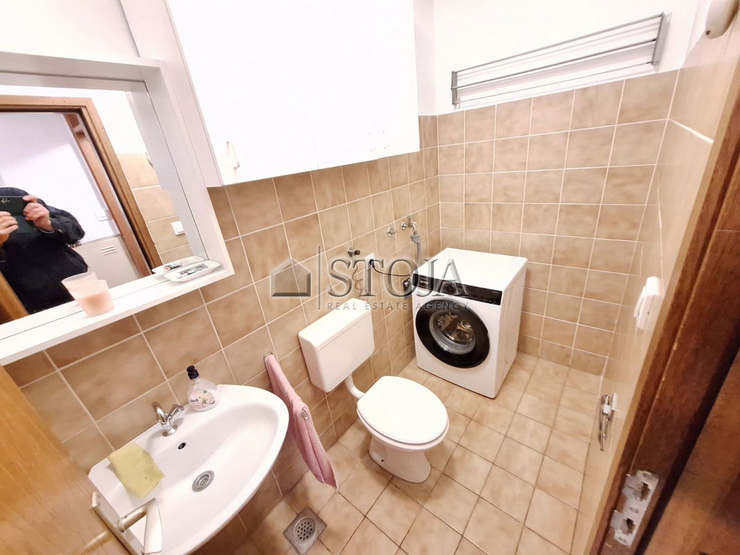 Lokacija: Ljubljana mesto, Moste-Polje, Moste