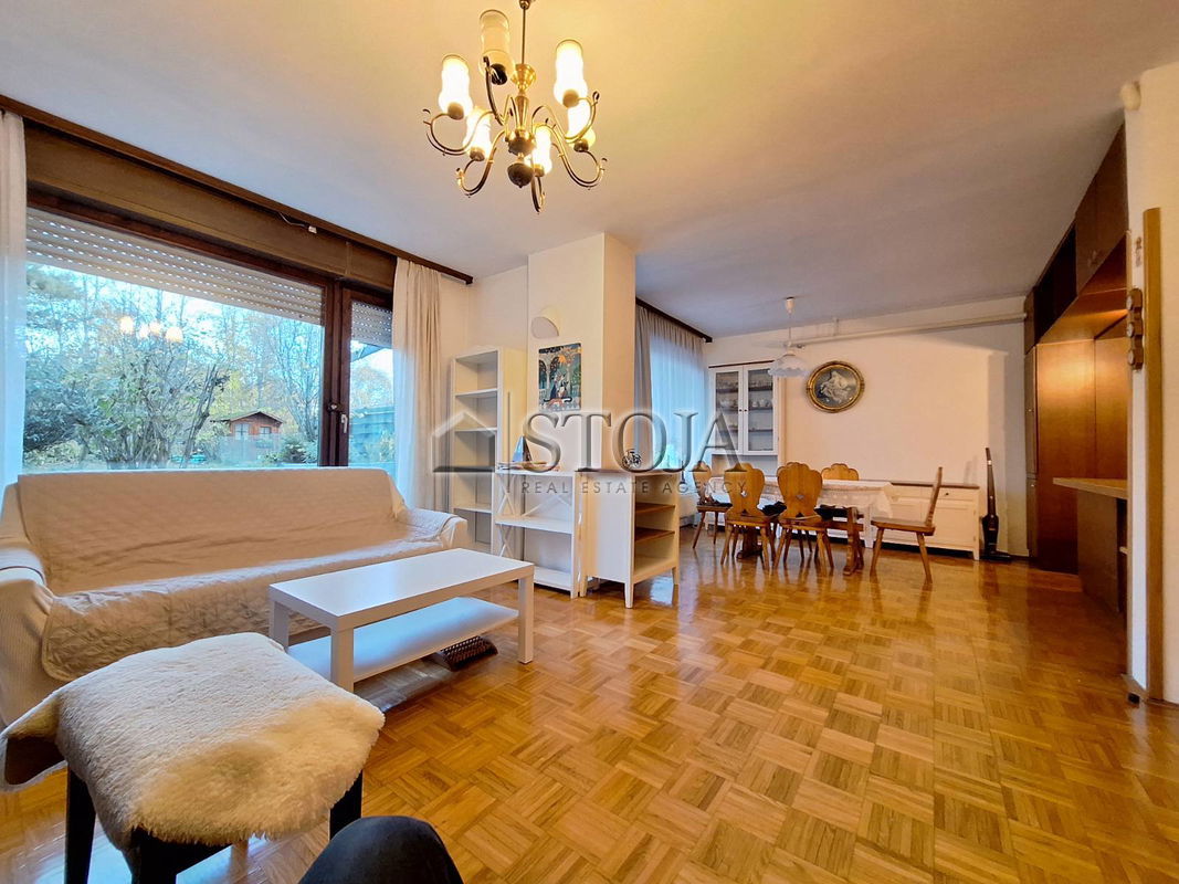 Lokacija: Ljubljana mesto, Moste-Polje, Moste