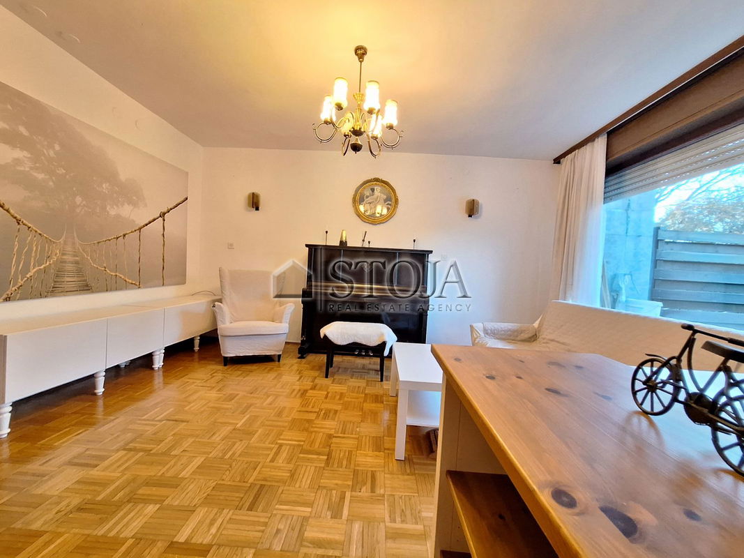 Lokacija: Ljubljana mesto, Moste-Polje, Moste