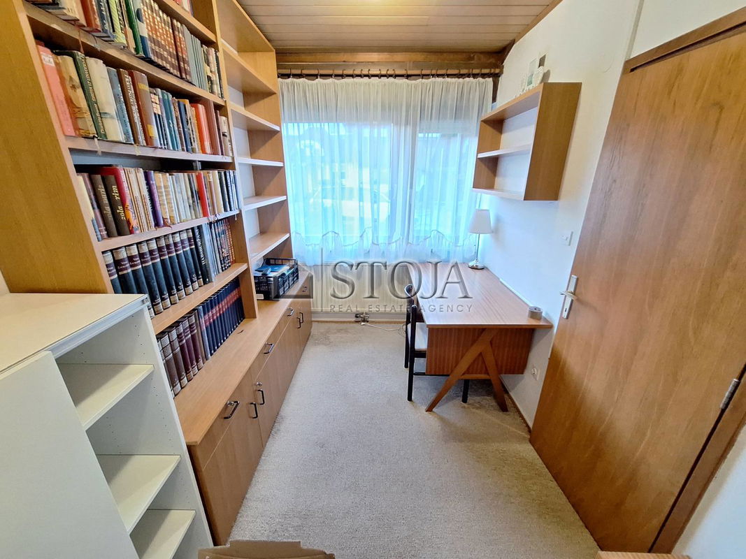 Lokacija: Ljubljana mesto, Moste-Polje, Moste