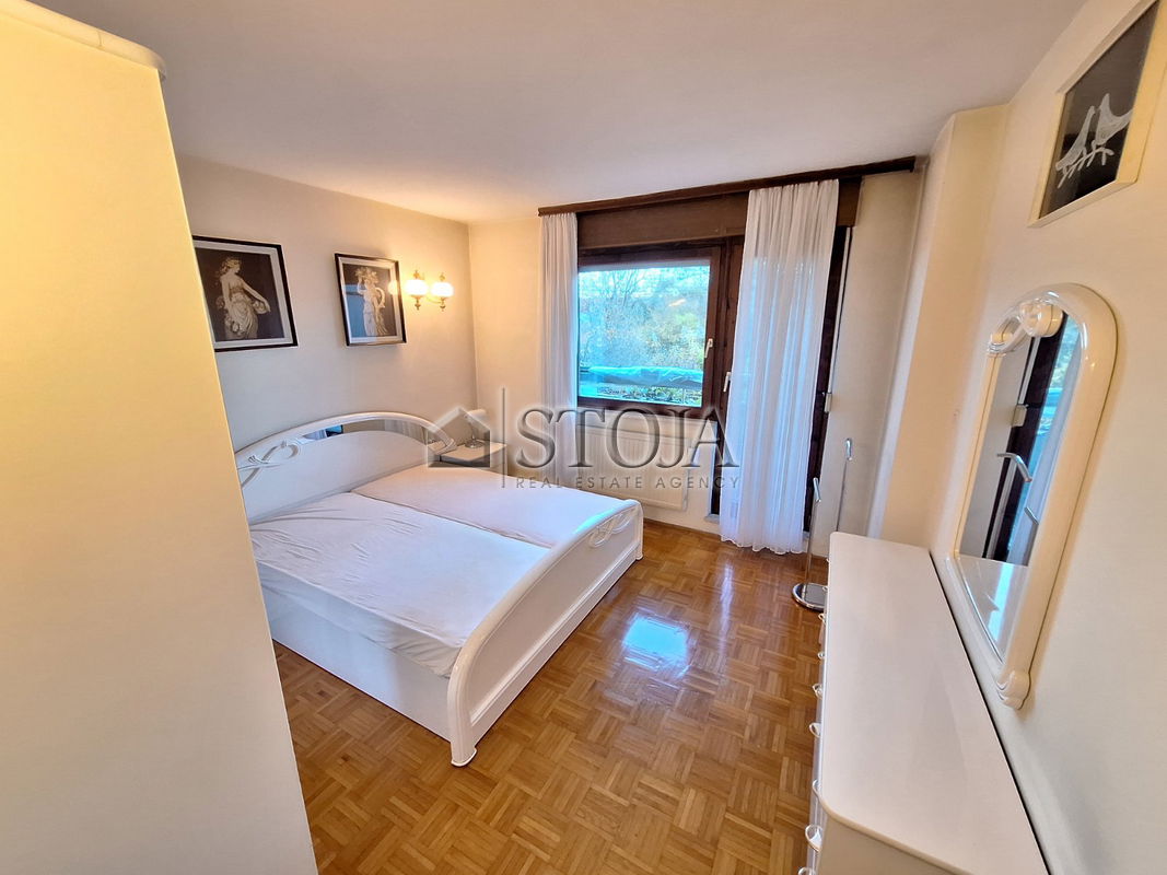 Lokacija: Ljubljana mesto, Moste-Polje, Moste