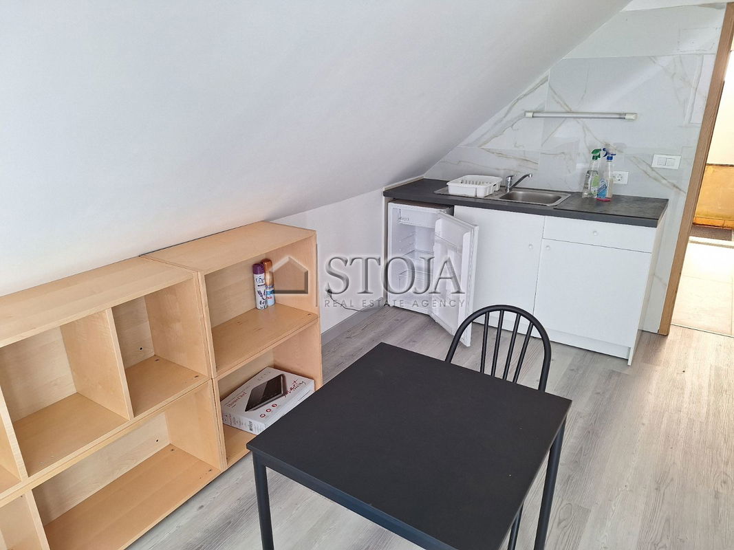 Lokacija: Ljubljana mesto, Moste-Polje, Zadobrova