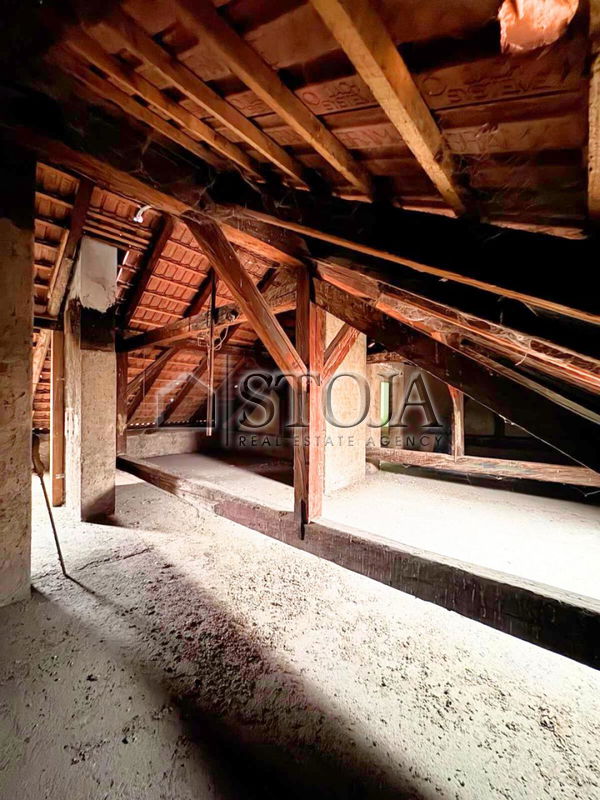 Lokacija: Ljubljana mesto, Center, Tabor