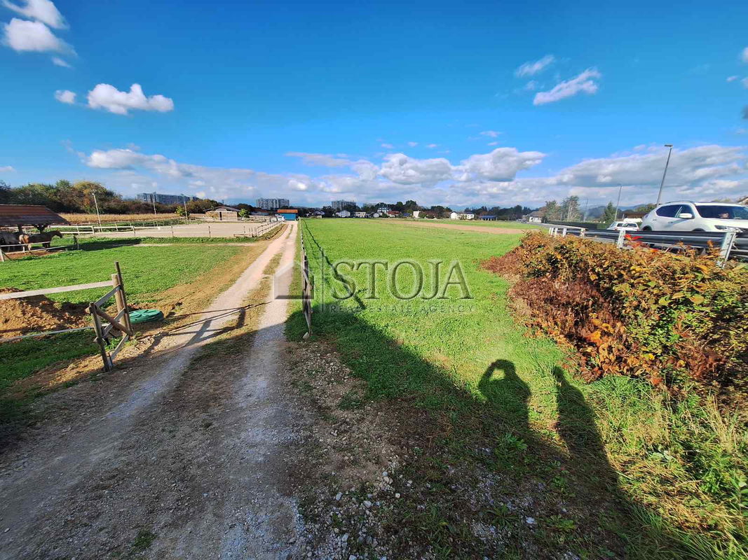 Location: Ljubljana City, Moste-Polje, Sp. Hrušica