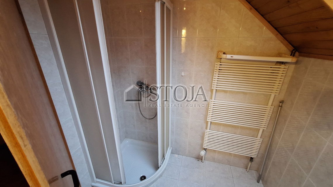 Location: Ljubljana Surroundings, Lukovica, Spodnje Loke