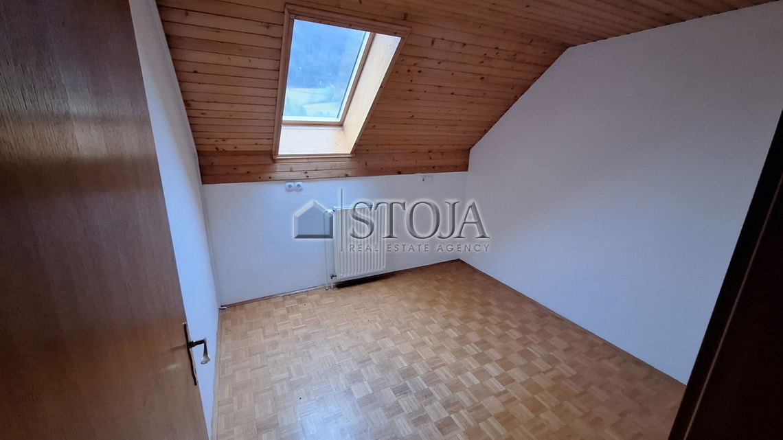 Location: Ljubljana Surroundings, Lukovica, Spodnje Loke