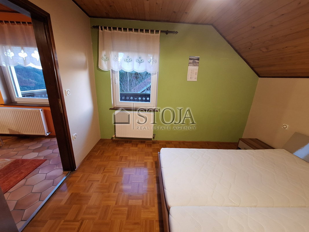 Lokacija: Gorenjska, Škofja Loka, Javorje