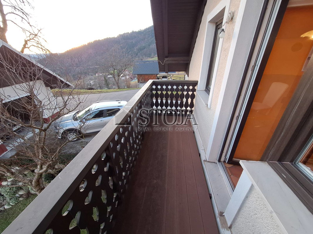 Lokacija: Gorenjska, Škofja Loka, Javorje