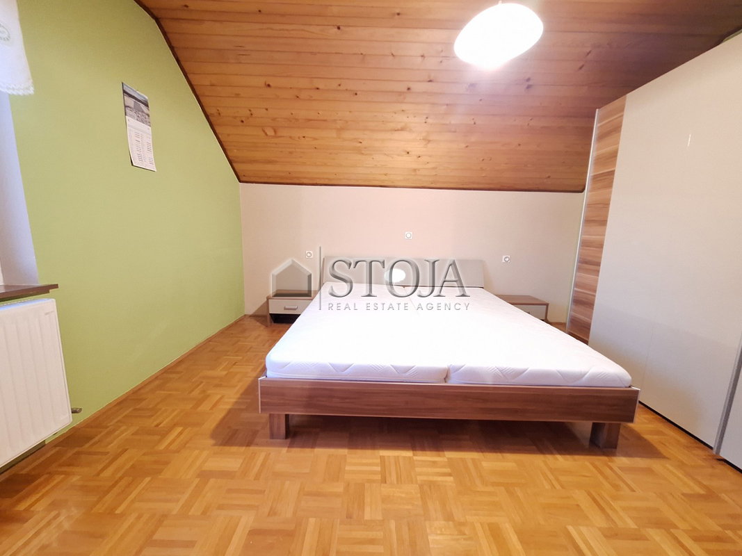 Lokacija: Gorenjska, Škofja Loka, Javorje